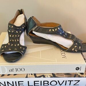 Clarks wedge sandals - Sz 9